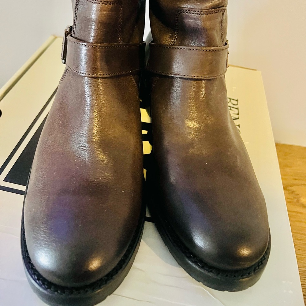 Frye Never Worn “Natalie” Short Engineer Moto Boots 8.5 M